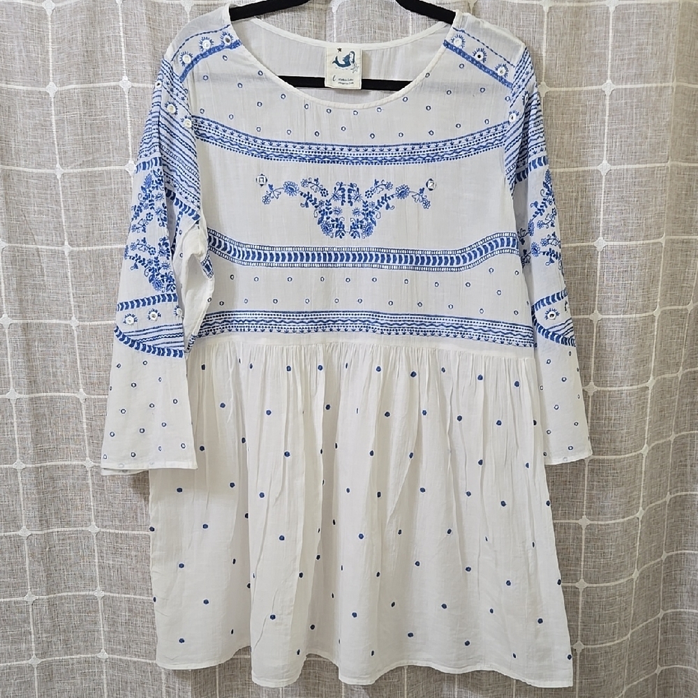 Anthropologie White and Blue Embroidered Tunic